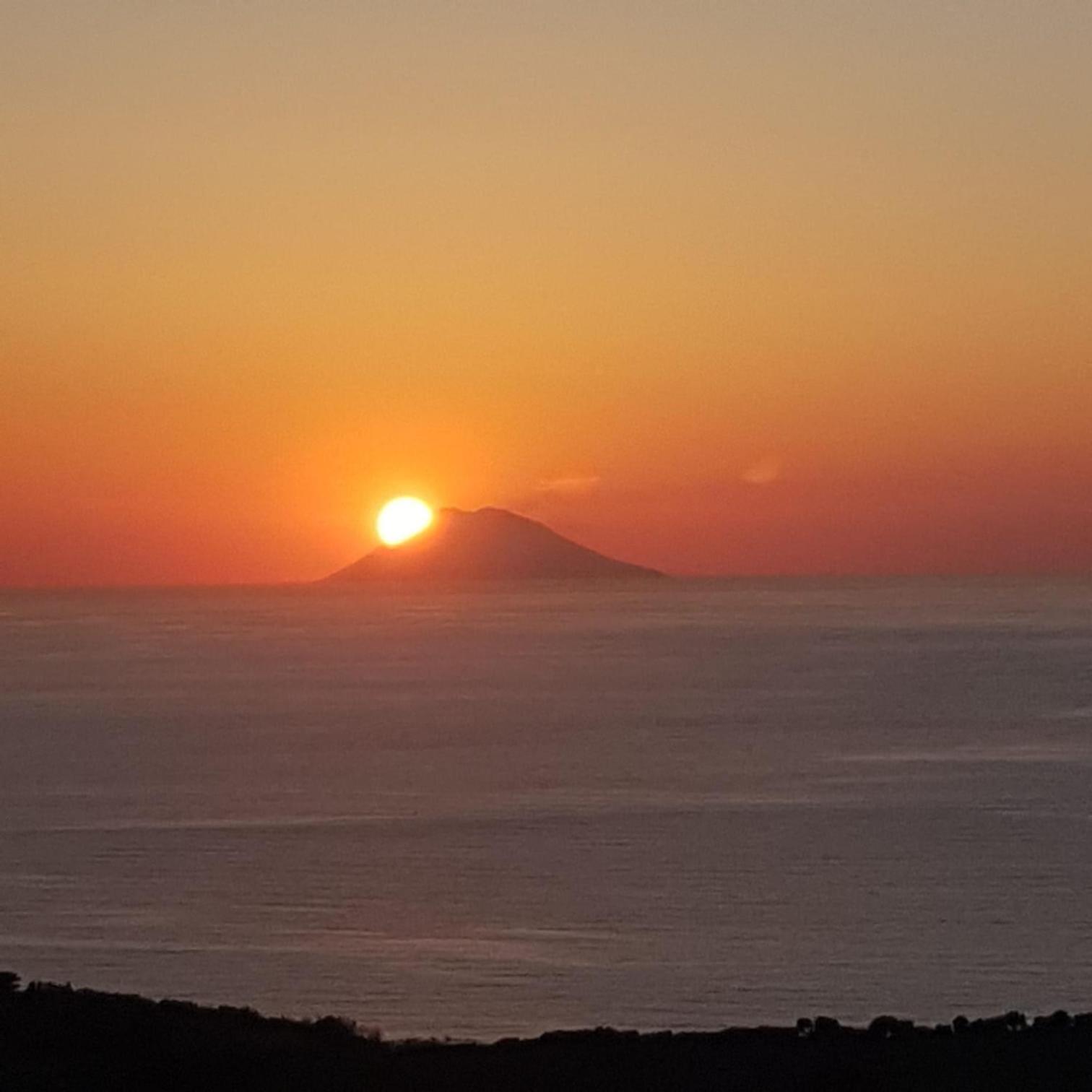Il Tramonto Capo Vaticano Apartment Tropea